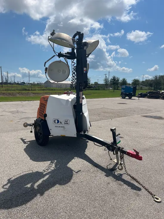2019 Magnum Pro MLT6SM Portable Light Tower
