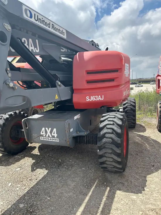 2017 Skyjack SJ63AJ Articulating Boom Lift