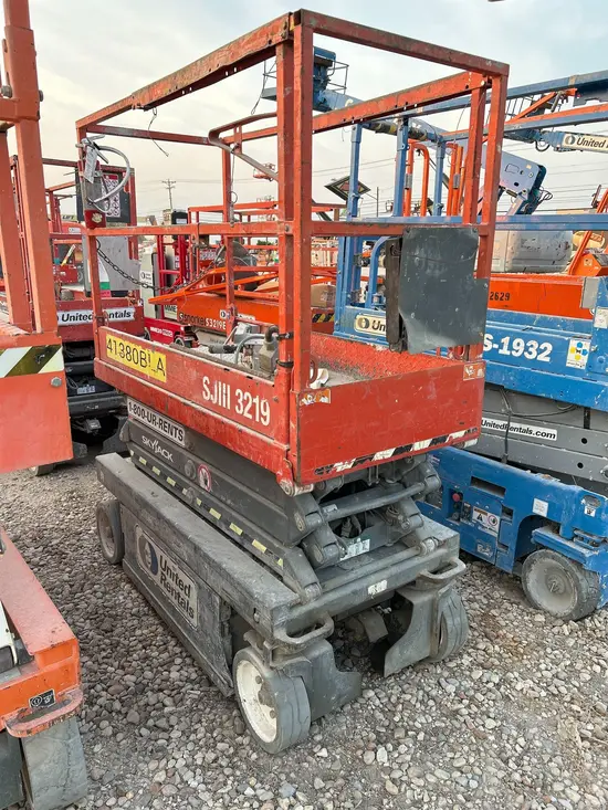 2017 Skyjack SJIII3219 Scissor Lift