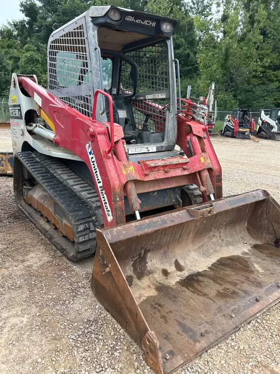2017 Takeuchi TL12R2-R Track Loader
