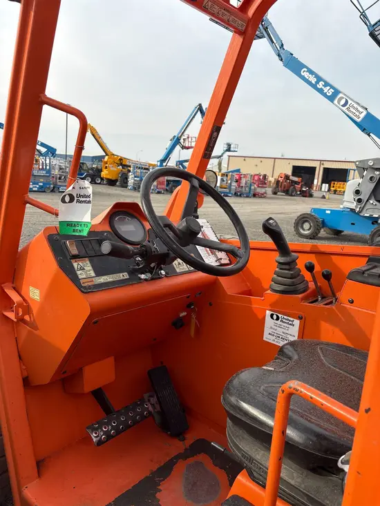 2017 SKYTRAK 8042 Forklift