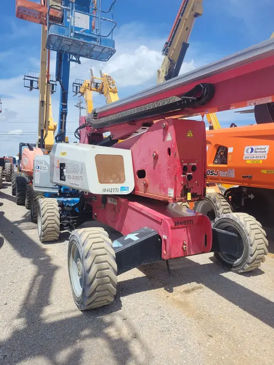 2015 MEC 60J-E Boom Lift