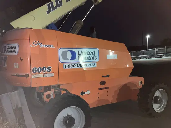 2017 JLG 600S Boom Lift