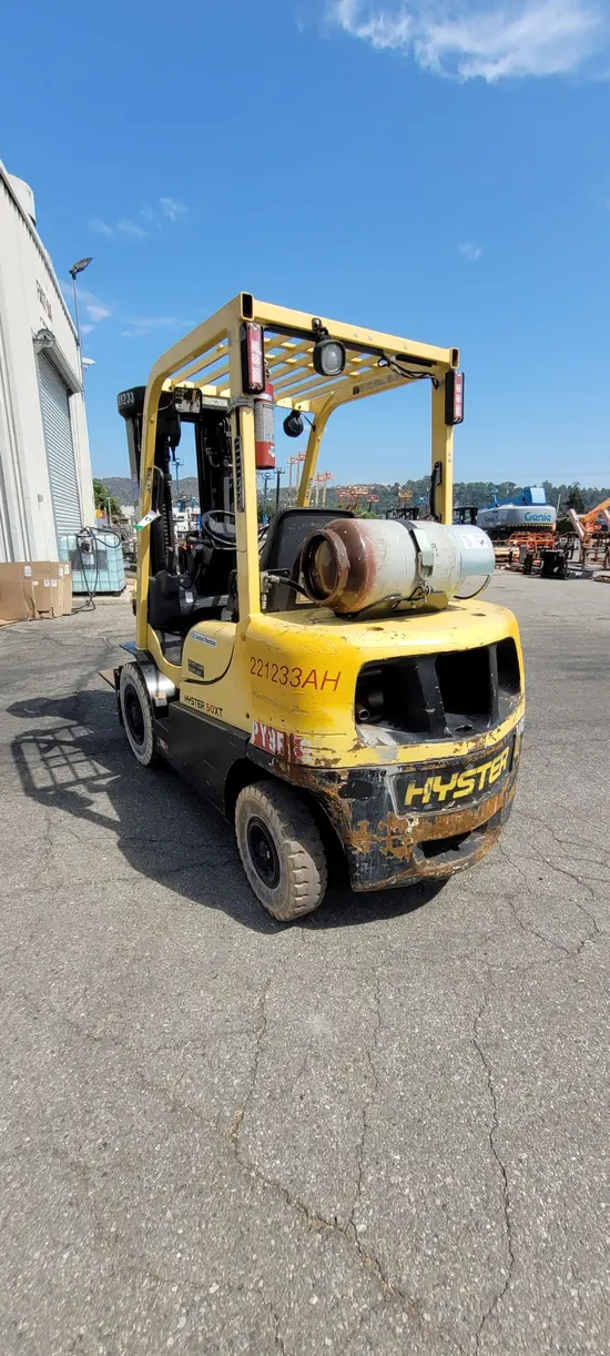 2018 HYSTER H50XT Warehouse Forklift