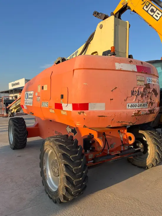 2014 JLG 800S Boom Lift