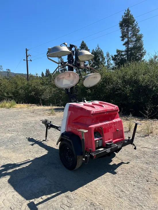 2017 Magnum Pro MLT6SM Portable Light Tower
