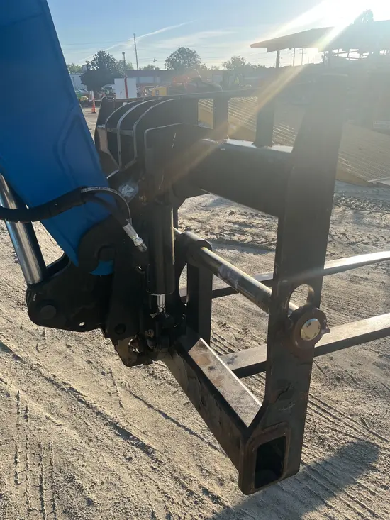 2015 Genie GTH-844D Forklift
