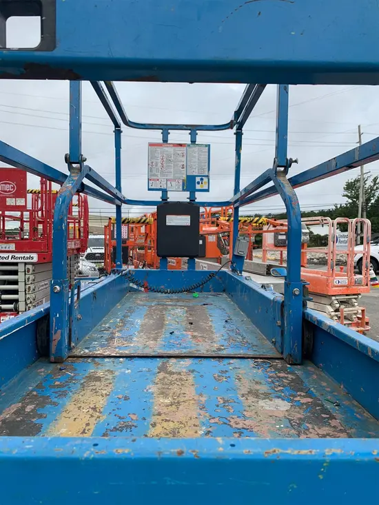 2017 Genie GS-3232 Scissor Lift