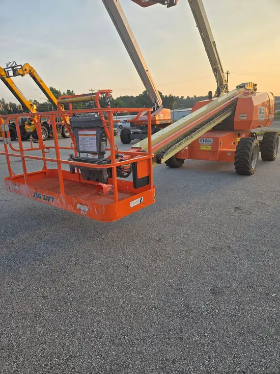 2017 JLG 600S Boom Lift