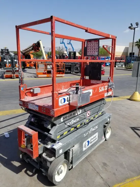 2015 Skyjack SJIII3219 Scissor Lift