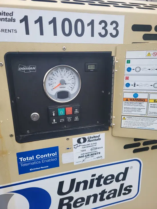 2020 Doosan P425/HP375EXT4I Air Compressor