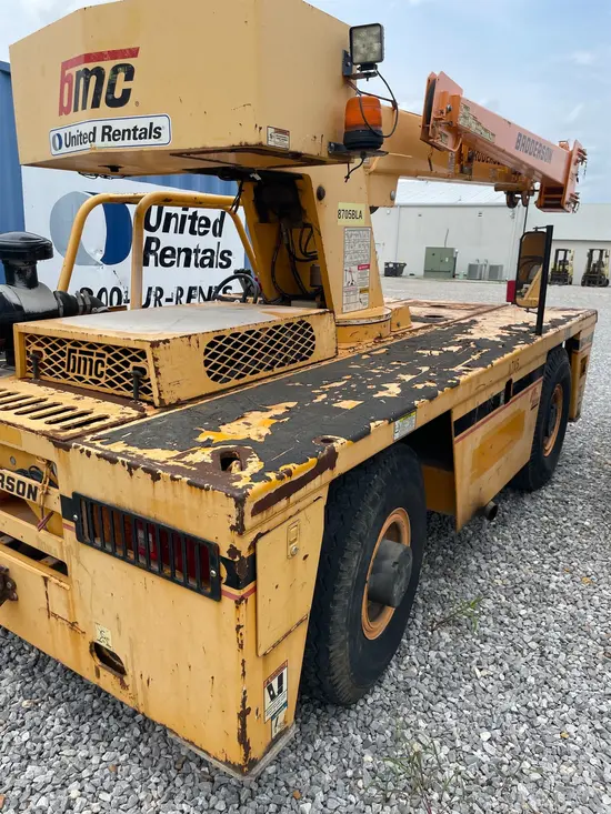 2014 Broderson IC-80-3J