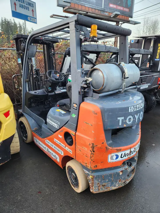 2018 Toyota 8FGU25 Warehouse Forklift
