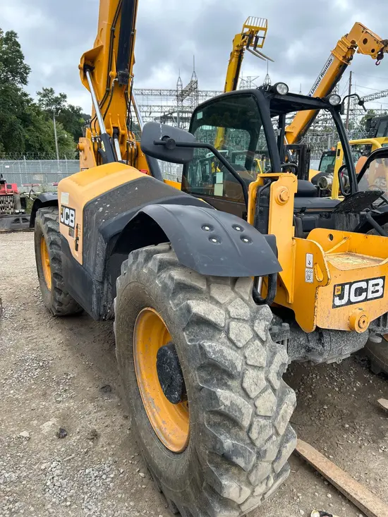 2017 JLG 742 Forklift