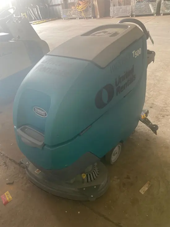 2017 Tennant T500 Scrubber