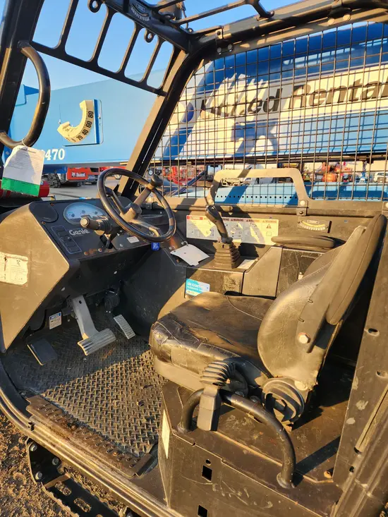 2015 Genie GTH-844 Forklift