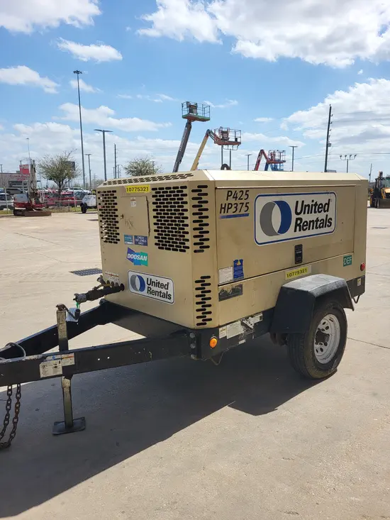 2018 Doosan P425/HP375WCUT4 Air Compressor