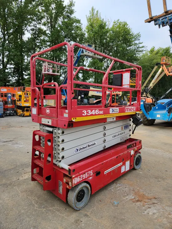2017 MEC 3346SE Scissor Lift