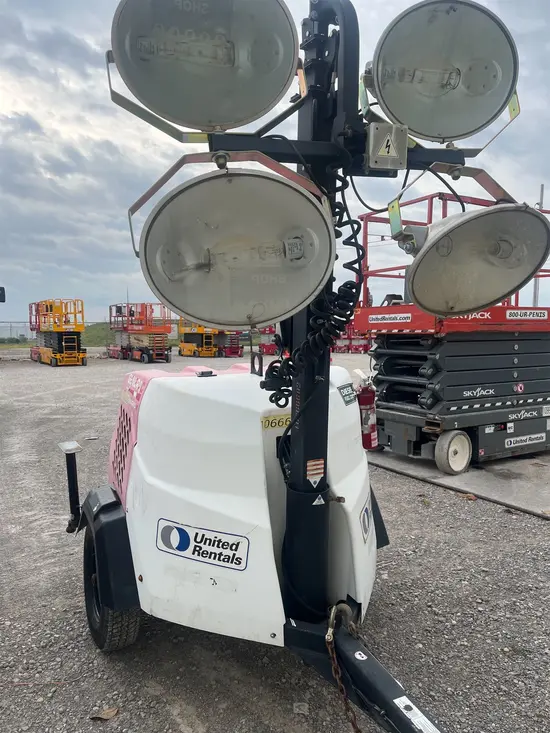 2017 Magnum Pro MLT6SM Portable Light Tower