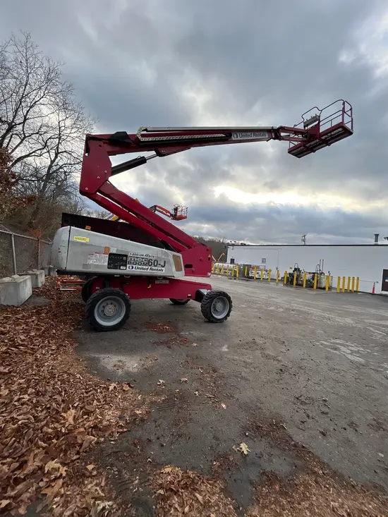 2016 MEC 60JD Boom Lift
