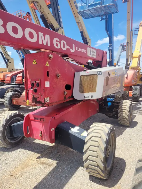 2015 MEC 60J-E Boom Lift