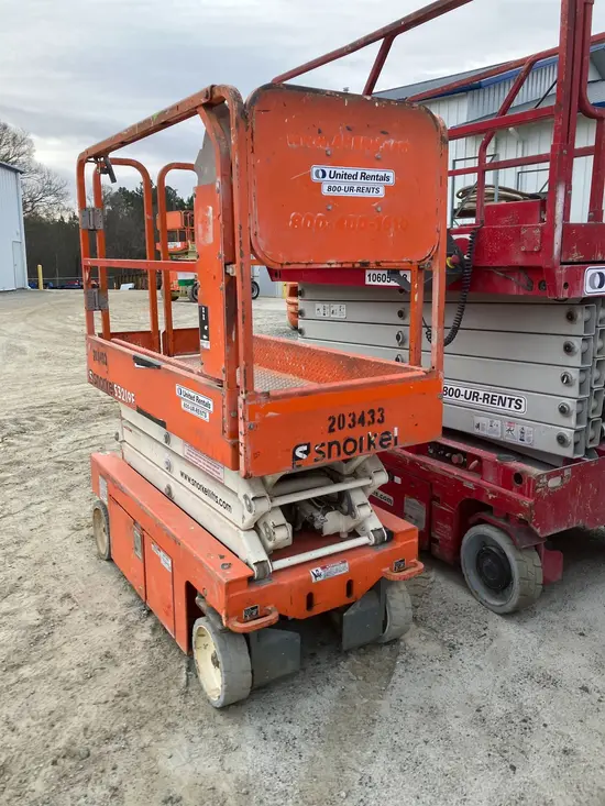 2018 Snorkel S3219E Scissor Lift