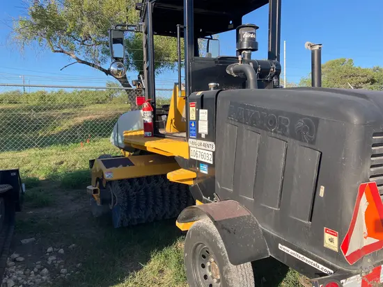 2017 LayMor SM450-ST Sweeper