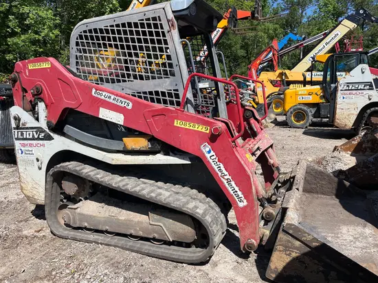 2018 Takeuchi TL10V2-R Track Loader
