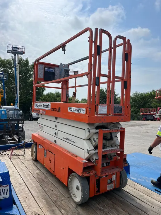 2019 Snorkel S3226E Scissor Lift