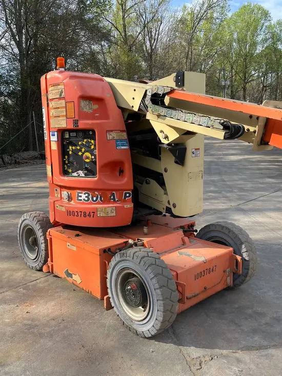 2012 JLG E300AJP Articulating Boom Lift