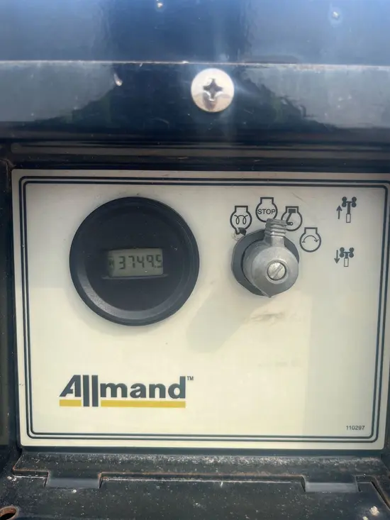 2019 Allmand NLV-ML3EC Portable Light Tower