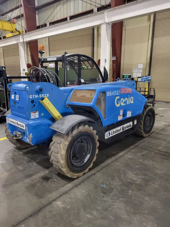 2017 Genie GTH-5519 Forklift