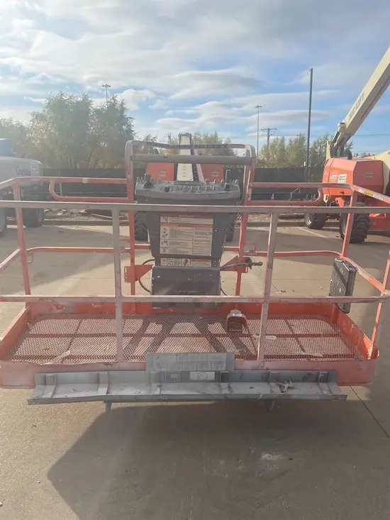 2016 JLG 800S Boom Lift