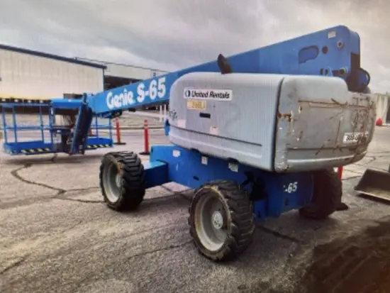 2013 Genie S-65 Boom Lift