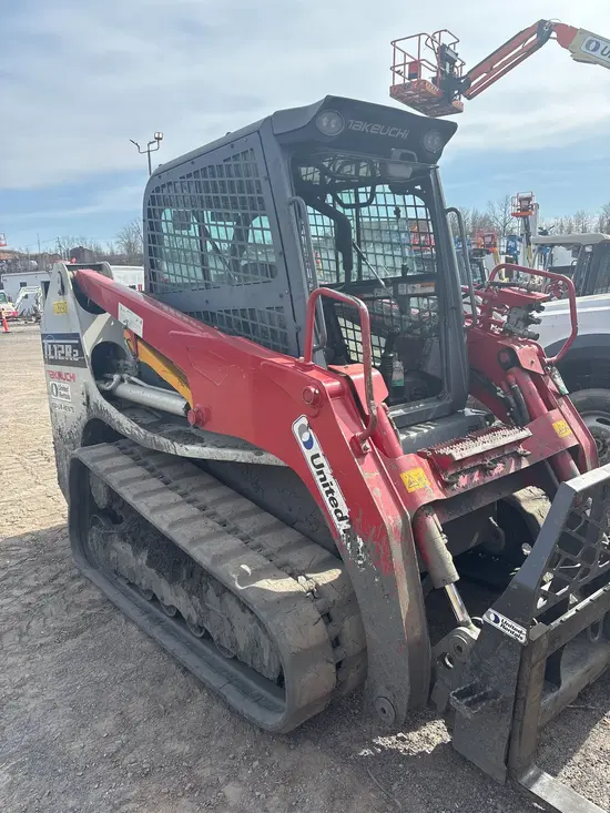 2021 Takeuchi TL12R2-CR Track Loader