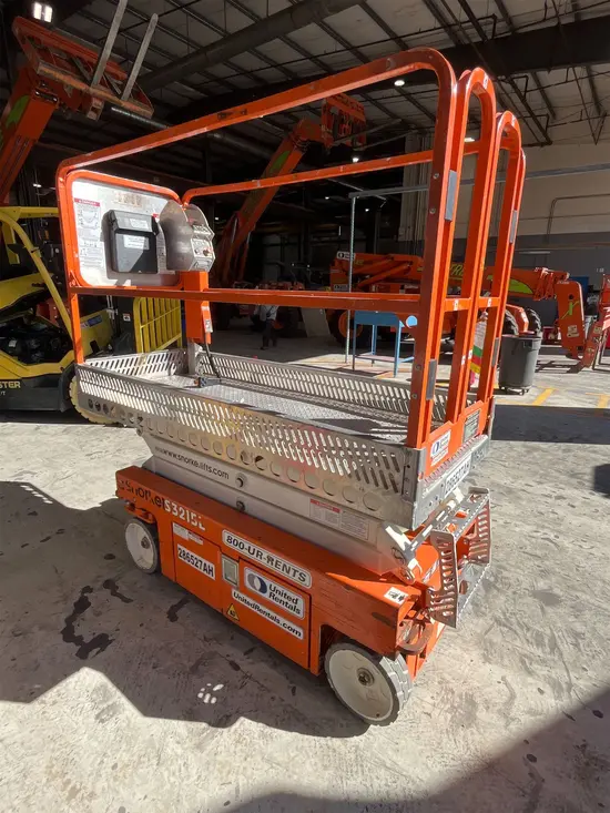 2021 Snorkel S3215L Scissor Lift