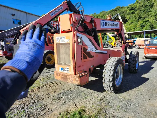 2015 SKYTRAK 8042 Forklift