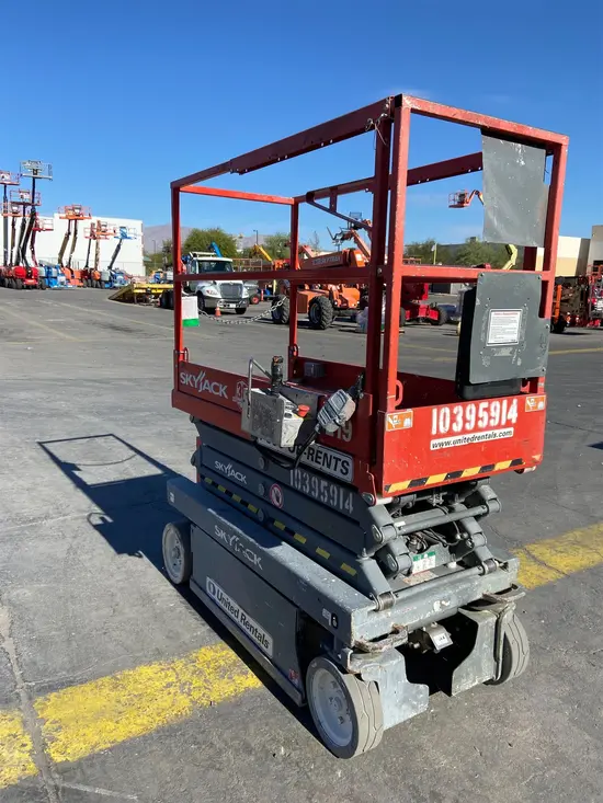 2015 Skyjack SJIII3219 Scissor Lift