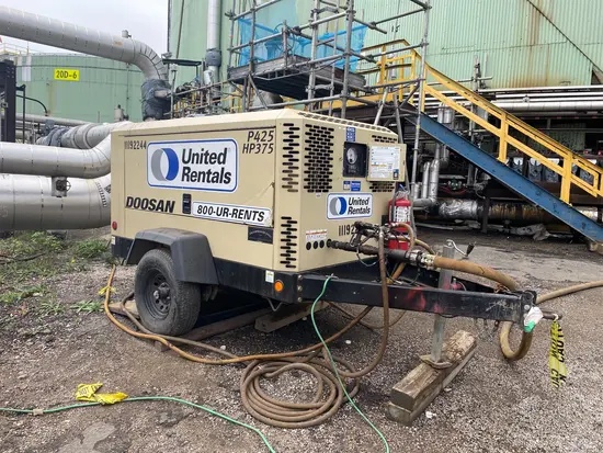 2021 Doosan P425/HP375WCU Air Compressor