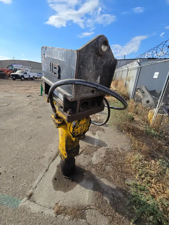 2021 Epiroc SB 452 Attachment