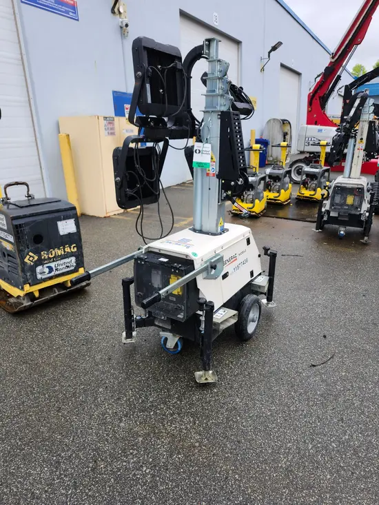 2022 Generac PLT240 Portable Light Tower