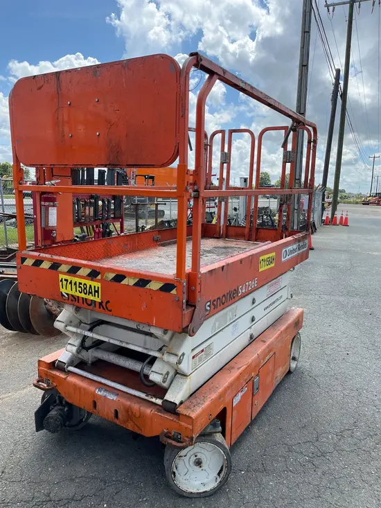 2016 Snorkel S4726E Scissor Lift