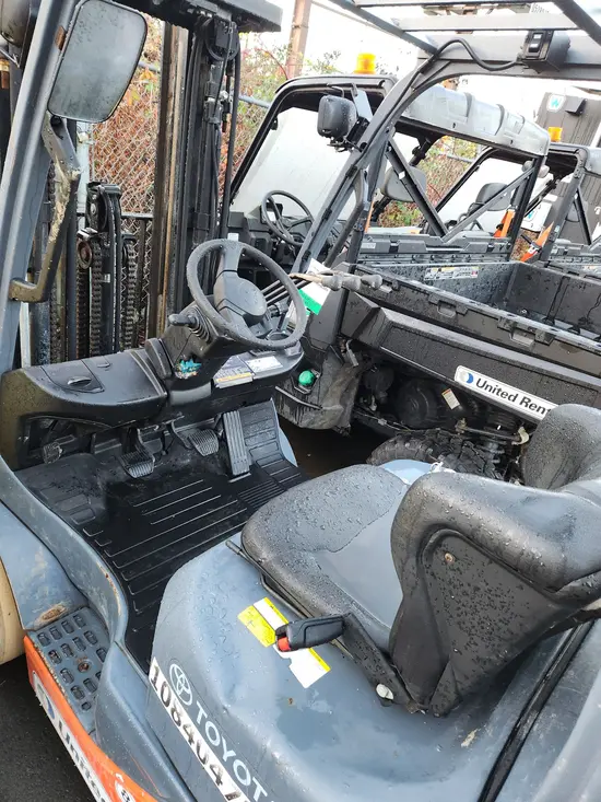 2018 Toyota 8FGU25 Warehouse Forklift
