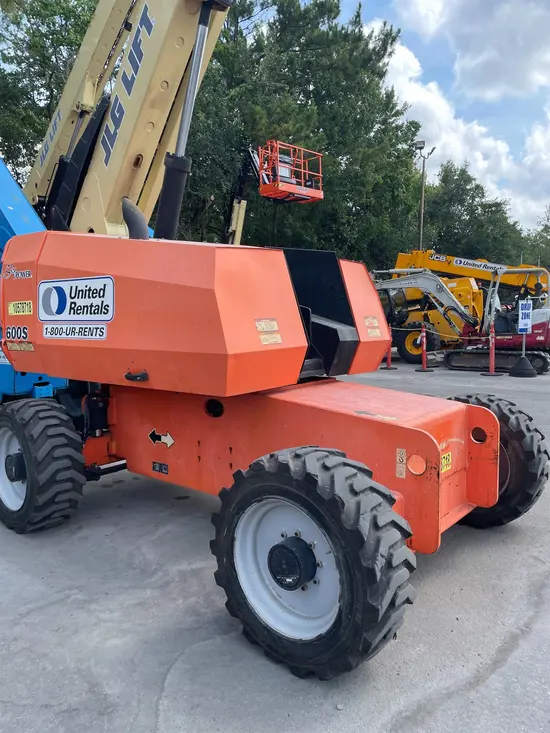 2017 JLG 600S Boom Lift