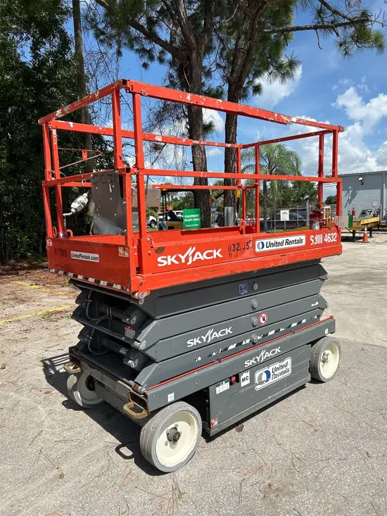 2017 Skyjack SJIII4632 Scissor Lift