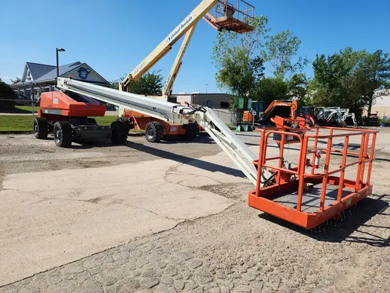 2016 Snorkel TB86J Boom Lift