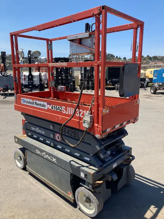 2017 Skyjack SJIII3219 Scissor Lift