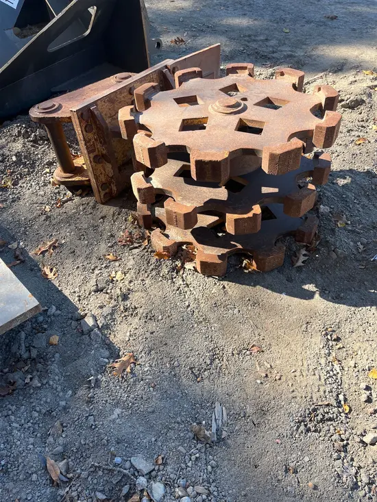 2017 Americ DC-24BLWP Compaction Attachment