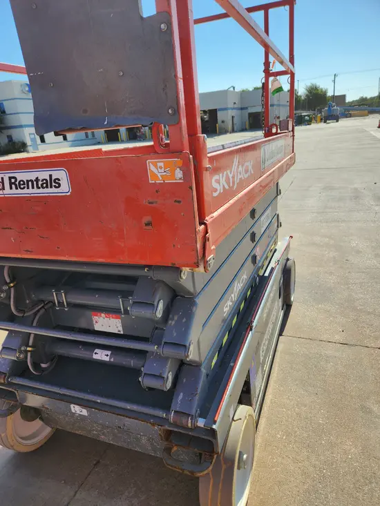2017 Skyjack SJIII4632 Scissor Lift