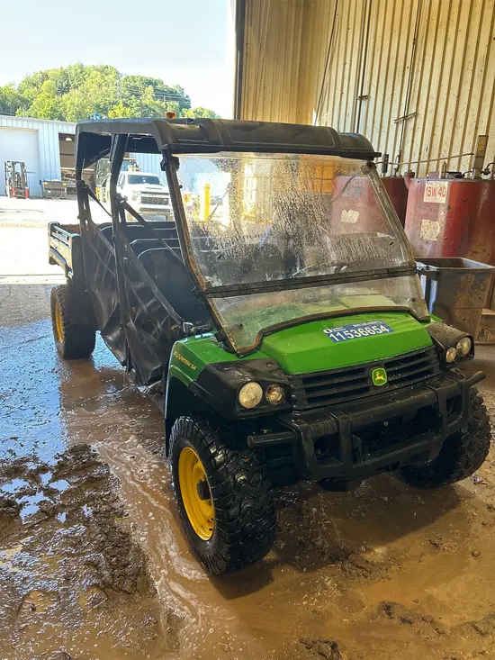 2022 John Deere XUV855M S4 Utility Vehicle